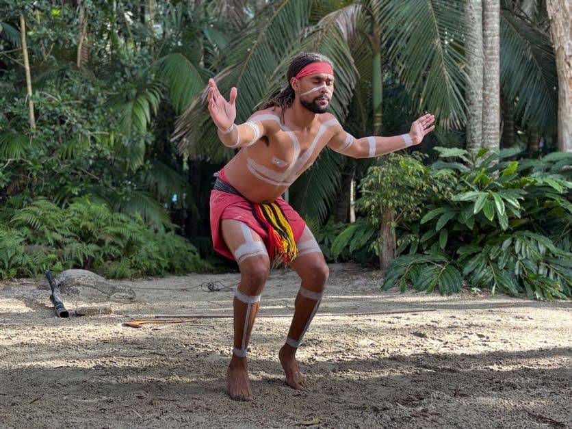 Traditional Aboriginal dance performance at Currumbin Wildlife Sanctuary