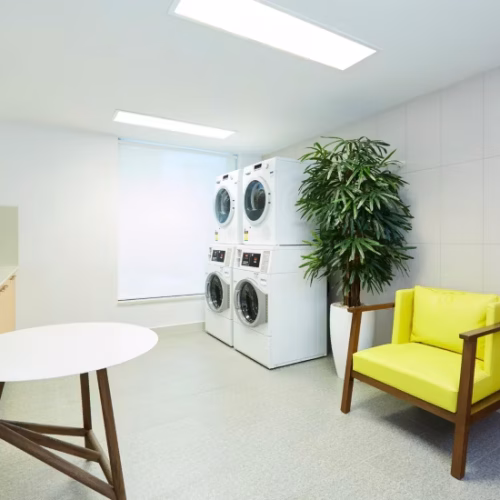 holiday-inn-express-brisbane-5021055667-4x3